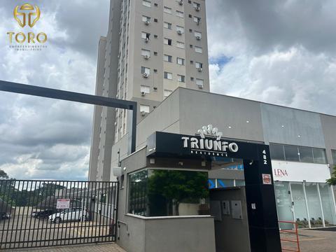 Vende-se apartamento no Edifício Residencial Triunfo na Rua Castro Alves, 482, Ap. 5 - Zona 06 - Maringá/PR.